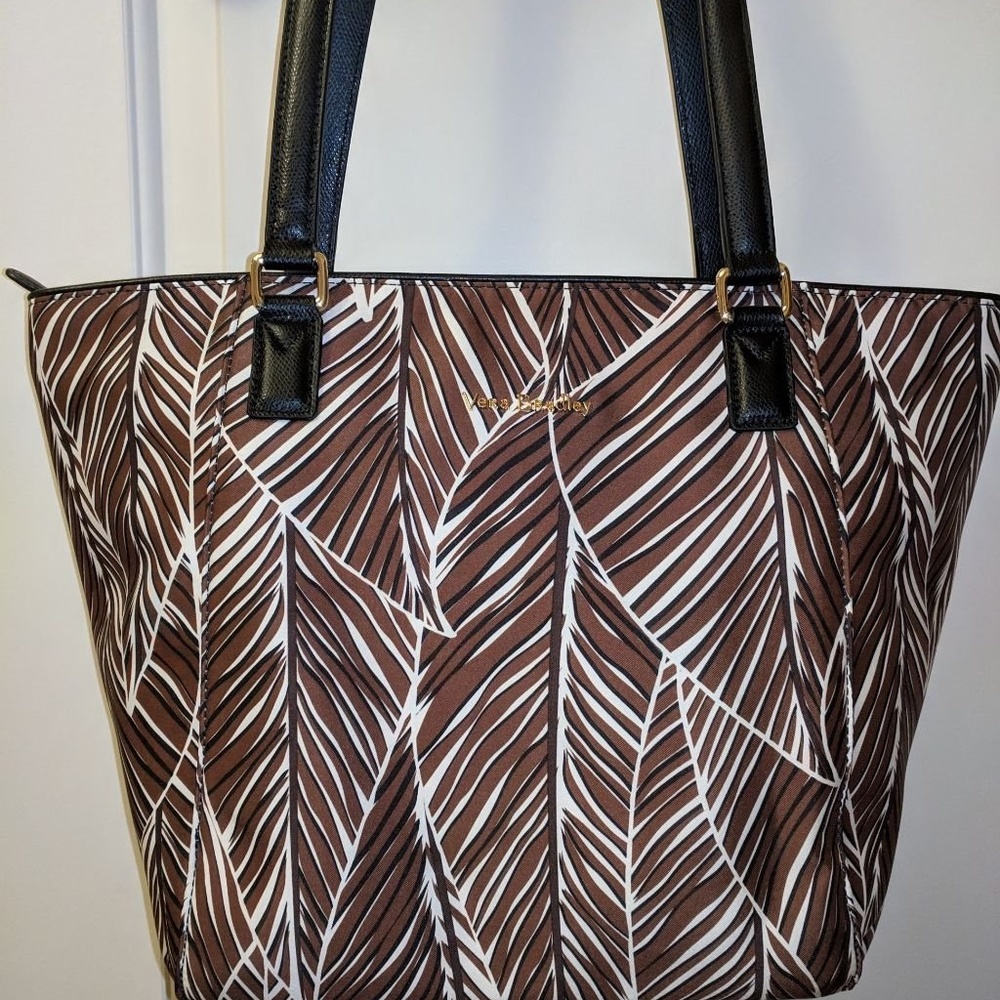 Brand new Vera Bradley handbag